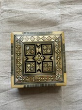 Vintage Holzschatulle Deckeldose Mosaik Perlmutt orientalisch 12 x 5 cm Schmuck