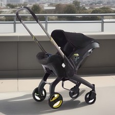 Kompakter Kinderwagen