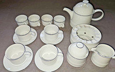 Friesland Teeservice Weiß mit