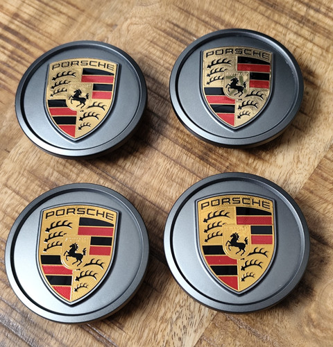 Original porsche taycan - original,