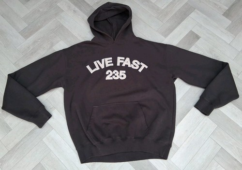 Lfdy live fast die young - live,