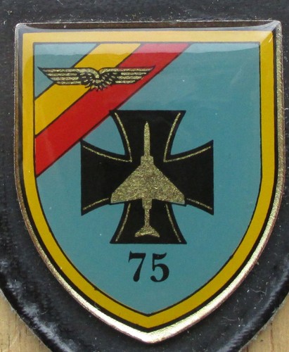 Brustanhänger