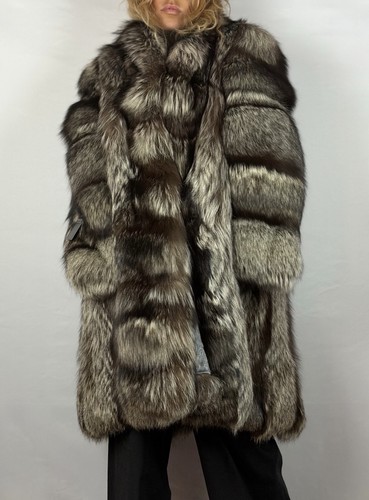 Silberfuchsmantel