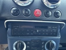 00 01 02 03 AUDI TT Radio