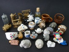 Setzkasten Miniaturen Zinn Keramik Glas Tiere Geschirr Telefon Bügeleisen 