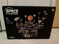 Space Exploration rotierendes