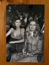 Brigitte Bardot handsigniertes Autogramm, s/w, (12,5 x 19 cm) RAR