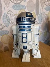 Großes Resin R2-D2 Modell