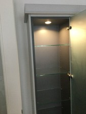 Glasvitrine mit Integrierter