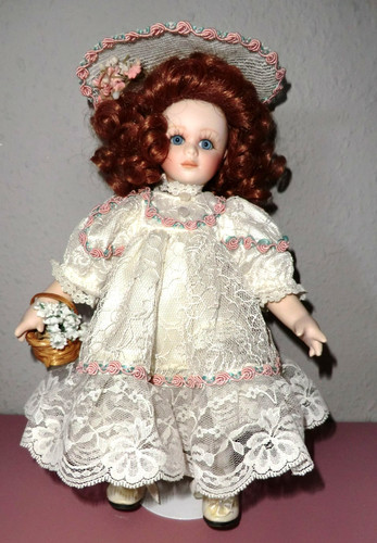 Wunderschöne porzellanpuppe - wunderschöne,