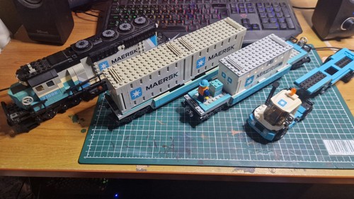 Lego knock off 21006 maersk - knock-off,