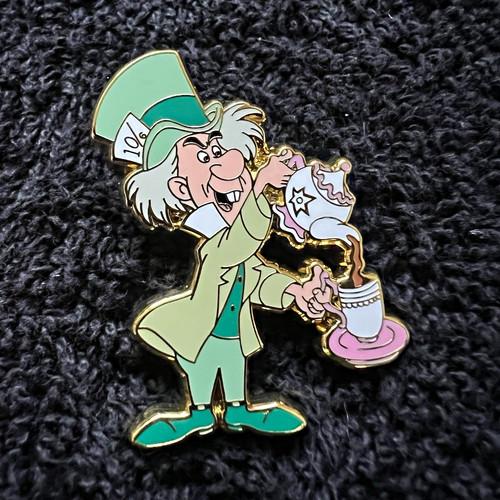 Loungefly disney alice - loungefly,
