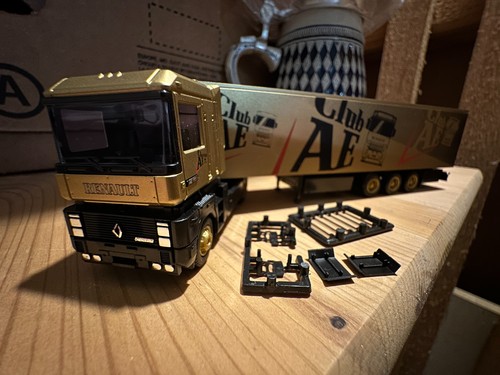 Awm renault ae - 1:87,