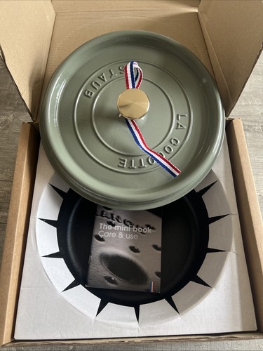 Staub cocotte - la,