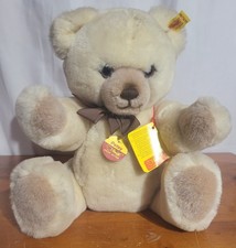 NEW Steiff Teddy Bear Petsy