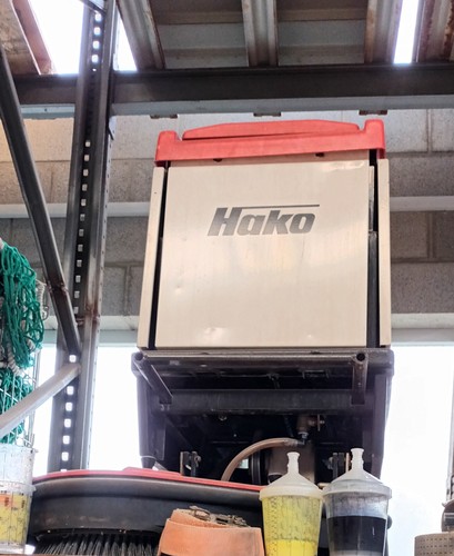 Hako bodenreinigungsmaschine - hako,