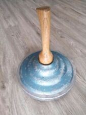 Alter Eisstock mit Holzgriff und massiven Eisenring Eisstockschießen Vintage