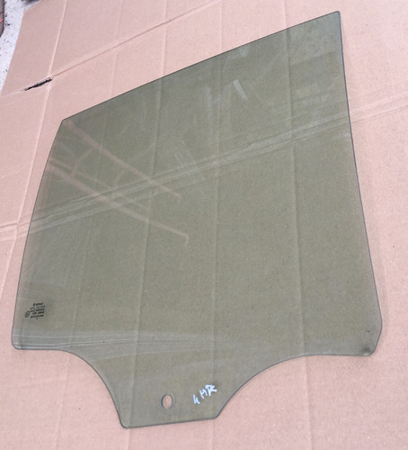 Seitenscheibe fensterscheibe - seitenscheibe,