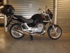 Center stand x Moto Guzzi