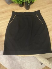 Kurzer Schwarzer Rock Mit