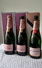 Paket: 3 LEERE MOET & CHANDON ROSE KÜHLER UND FLASCHEN. 