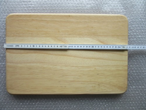 Schneidebrett aus holz - schneidebrett,