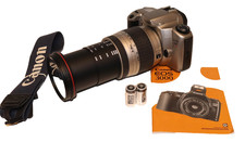 CANON EOS 3000N Spiegelreflexkamera - Sigma Zoom 28-300 mm mit Zubehörpaket