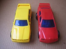 Slotcar Mercedes + BMW rot + gelb 1:43 mit Lichtfunktion Sammlungsauflösung