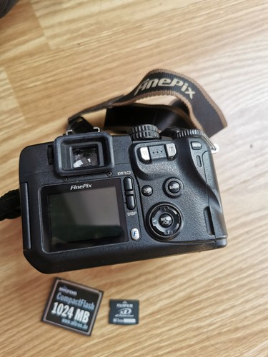 Fujifilm finepix s7000 - fujifilm,