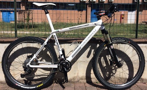 Mountainbike carbon saccarelli - carbon,