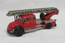 Feuerwehrauto mit Drehleiter Siku 4114 Magirus