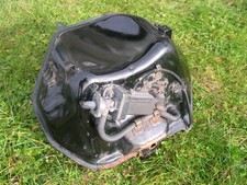 Tank unten mit Benzinhahn