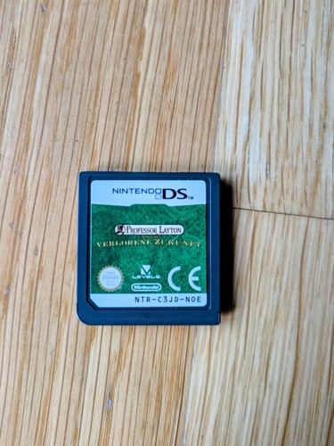 Professor layton und die - professor,