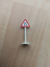 SIKU Verkehrsschild Verkehrszeichen V-Serie Engstelle - gut erhalten