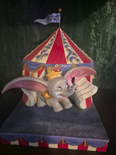 Disney traditions dumbo - traditions,