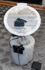 Mercedes C-Klasse W204 C180 Benzin Kraftstoffpumpe Benzinpumpe A2044700294