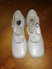 Weiße Kommunionschuhe Gr. 33 von Mega Gaga