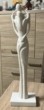 #065# Figur Skulptur Paar umarmendes Paar