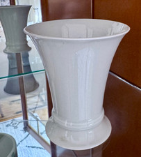 Weiße Porzellan Royal