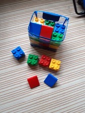 große bunte Bausteine aus