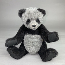 Bear Bits L G Panda - Artist