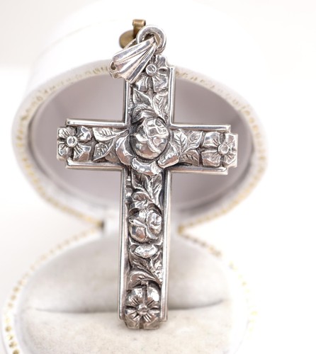 Antiker art deco kreuz - art,