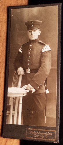 Stehender soldat uniform - stehender, in