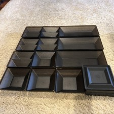 12 Piece Set Of Tupperware.  5