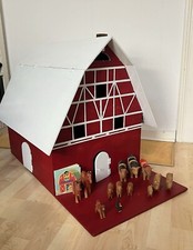 Großer antiker bauernhof - großer,