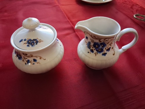 Milchkännchen und zuckerdose - milchkännchen,