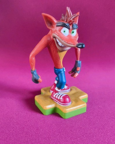 Totaku crash bandicoot figur - crash,