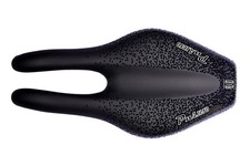 In Zusammenarbeit mit Saddle