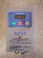 Frequenzumrichter (Inverter) von Hitachi Modellreihe SJ100