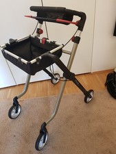 Rehasense Pixel Wohnraumrollator Schwarz-Champagner